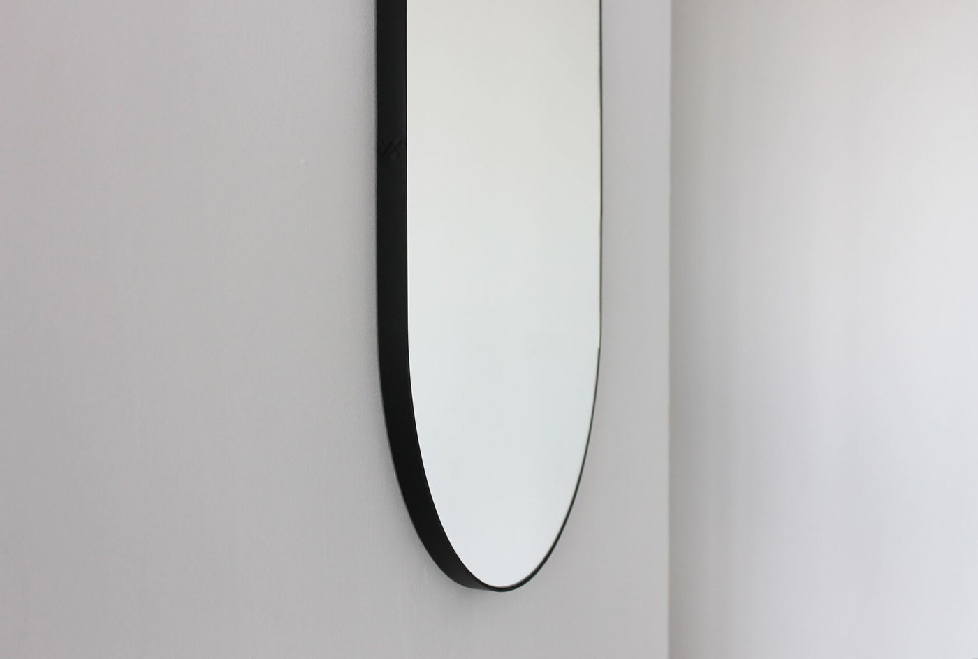 Noir Strap Mirror