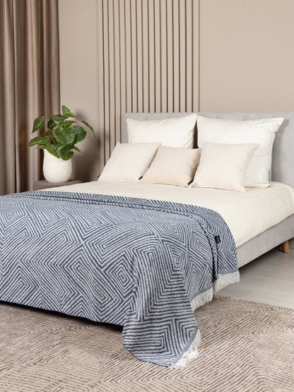 Nordic Chevron Throw